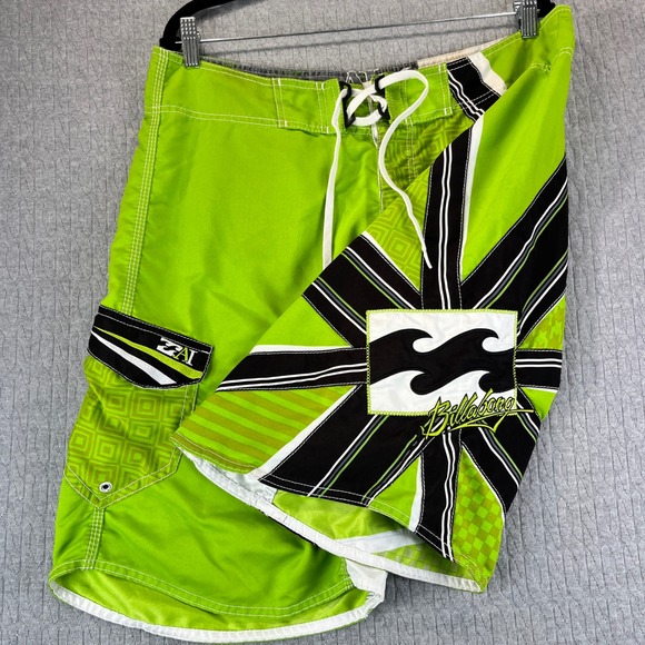Vintage Billabong Andy Irons Neon Green Board Shorts Men 36 Skate Surf Trunks - Picture 1 of 13
